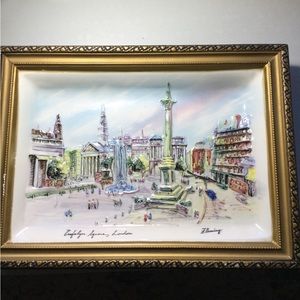 Arnart Japan Trafalger Square 3D Porcelain